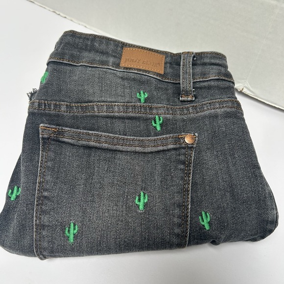 Judy Blue Pants - Judy Blue Hi-Rise Gray Cactus Denim Jean Shorts Size Large Style #150111 Raw Hem